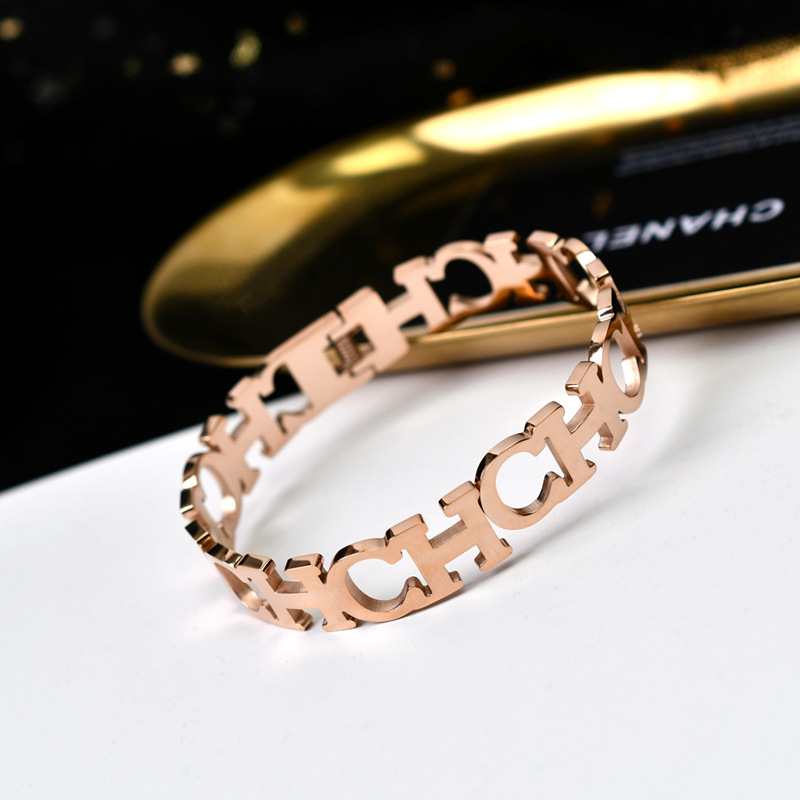 English Letter Bracelet Female Wide Version Bracelet Female Titanium Steel Plated Rose Gold Index Finger Ring Ring