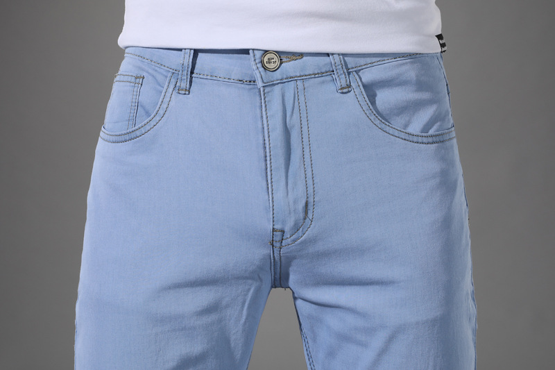 Title 3, Zomer jeans heren Koreaans model lichtblauw. Li...