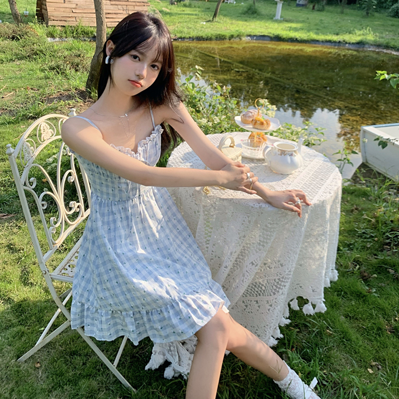 French Sweet Plaid Floral Suspender Dress Female Summer Small Design Sense Temperament Short Skirt