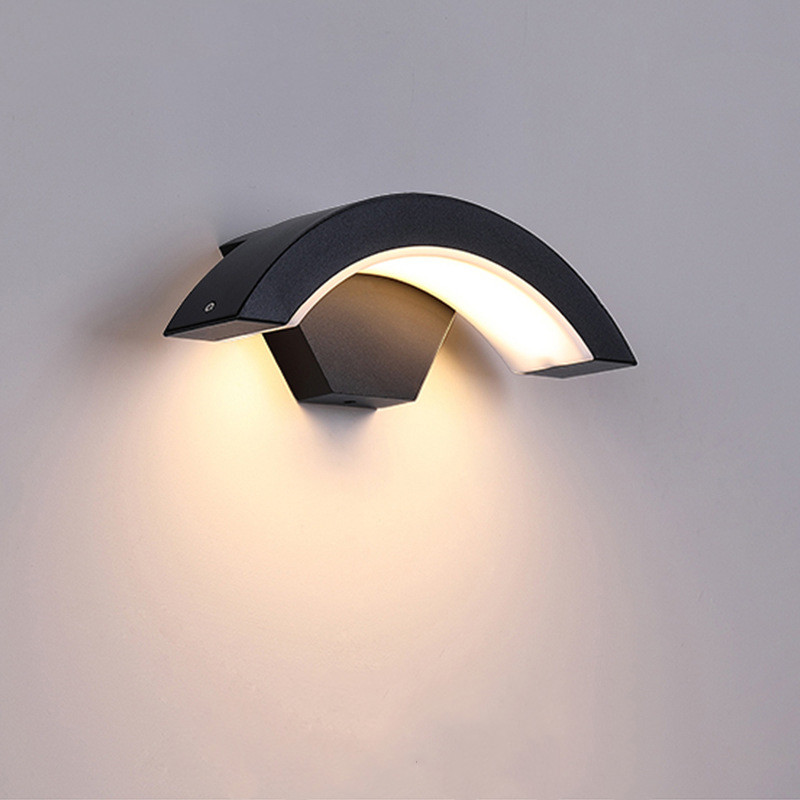 Led Wall Light Curved Moon Induction Wall Light - Image 4