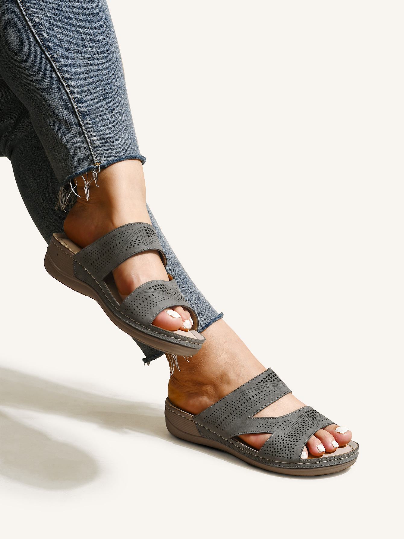 Slippers Women's Sandals New Summer Outerwear Platform Sandals Grey - Shop at LoveMi