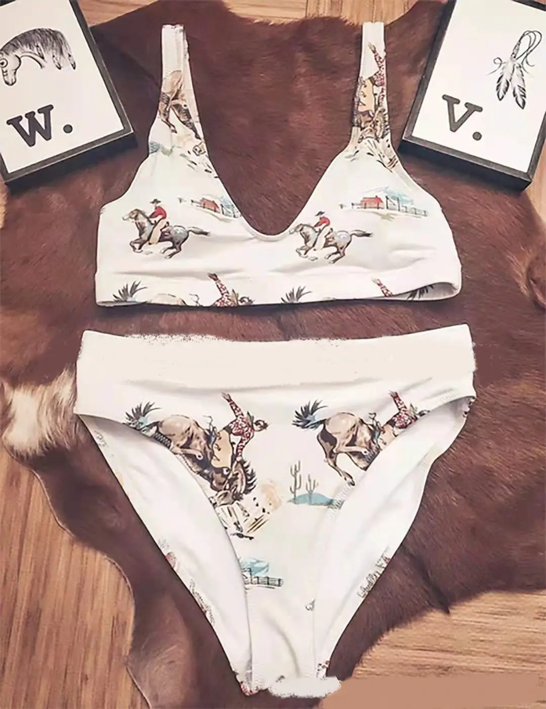 Printed High Waist Triangle Split Swimsuit With Chest Pad