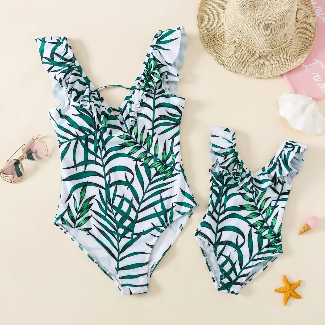 Green V-neck Swimsuit For Mother And Daughter