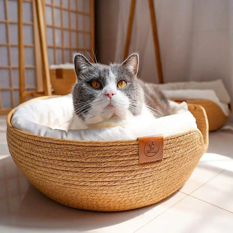 Surrounding Pillow Type Rattan Cat Litter Hanging