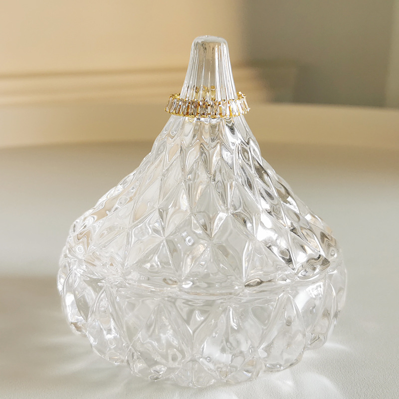 Retro Flash Diamond Inlaid Zircon Ring Women