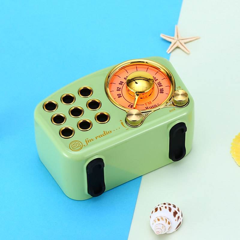 New Wireless Cute Green Mini Card Audio - Image 4