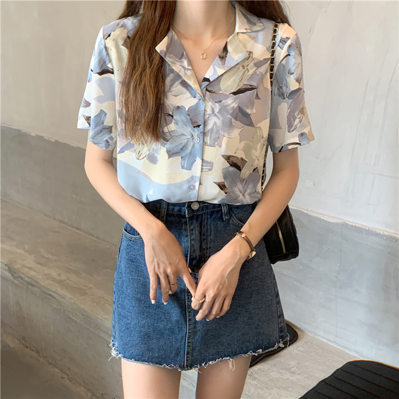 Title 2, Retro Oil Painting Short-sleeved Shirt Women Lo...