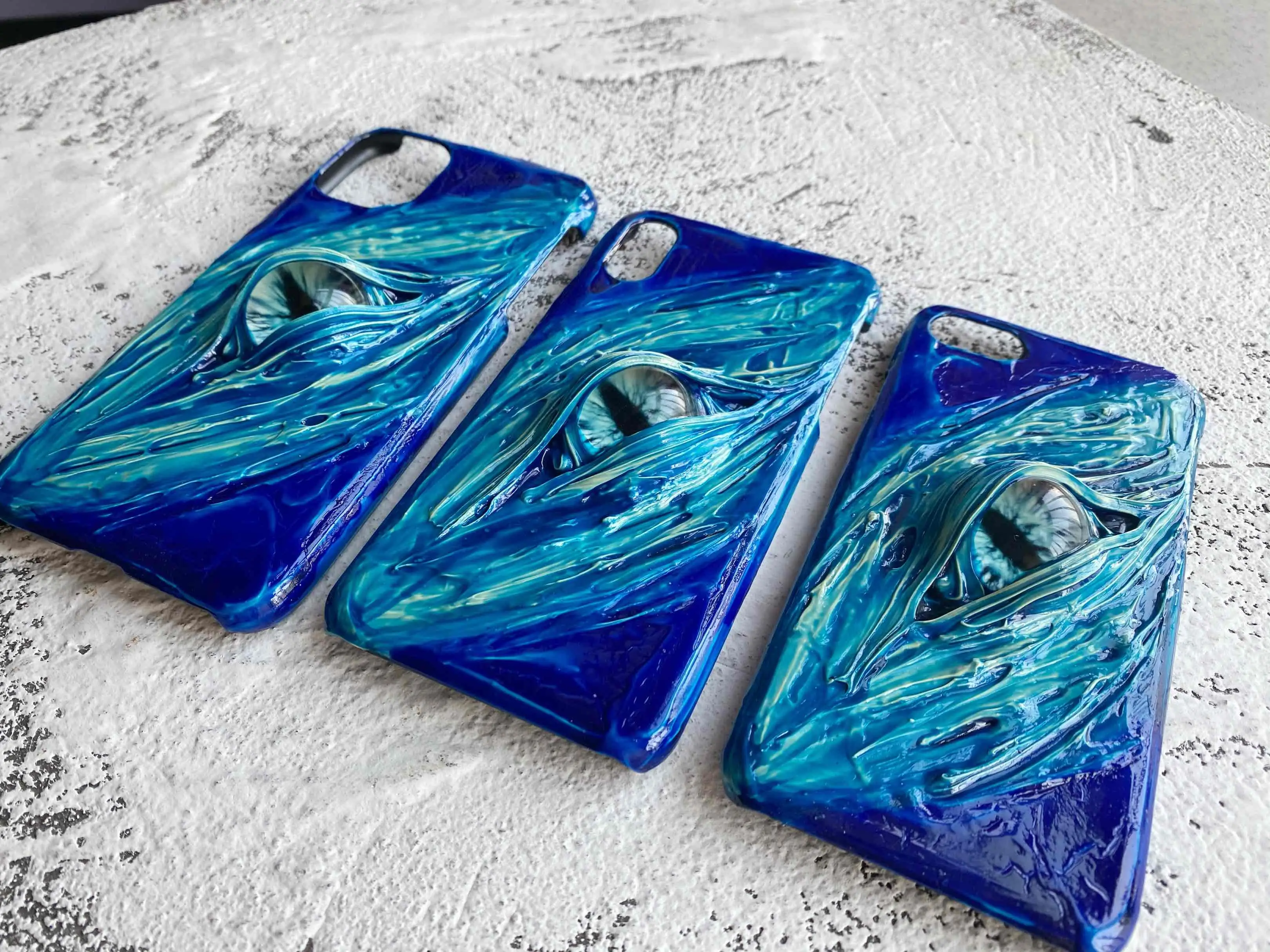 Creative Simple Gradient Stereo Phone Case
