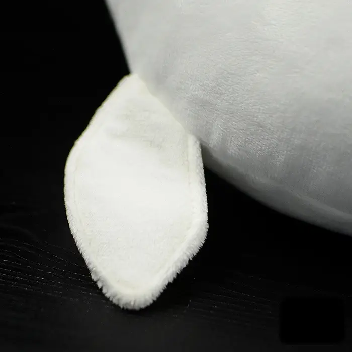 Simulation White Whale Plush Toy Model