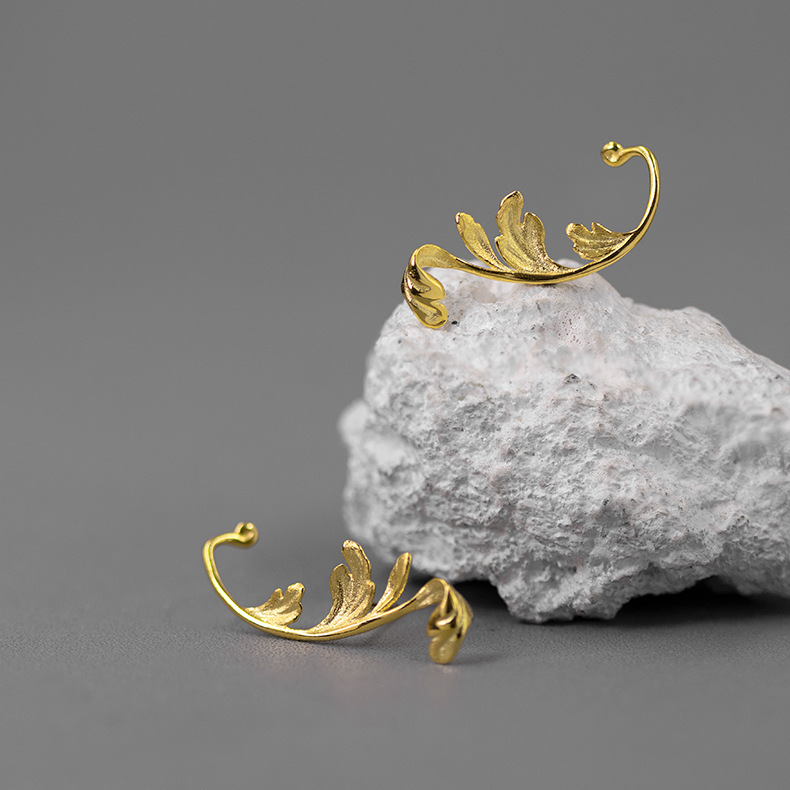 Classical Greek Embossed Buttercup Leaf Earrings