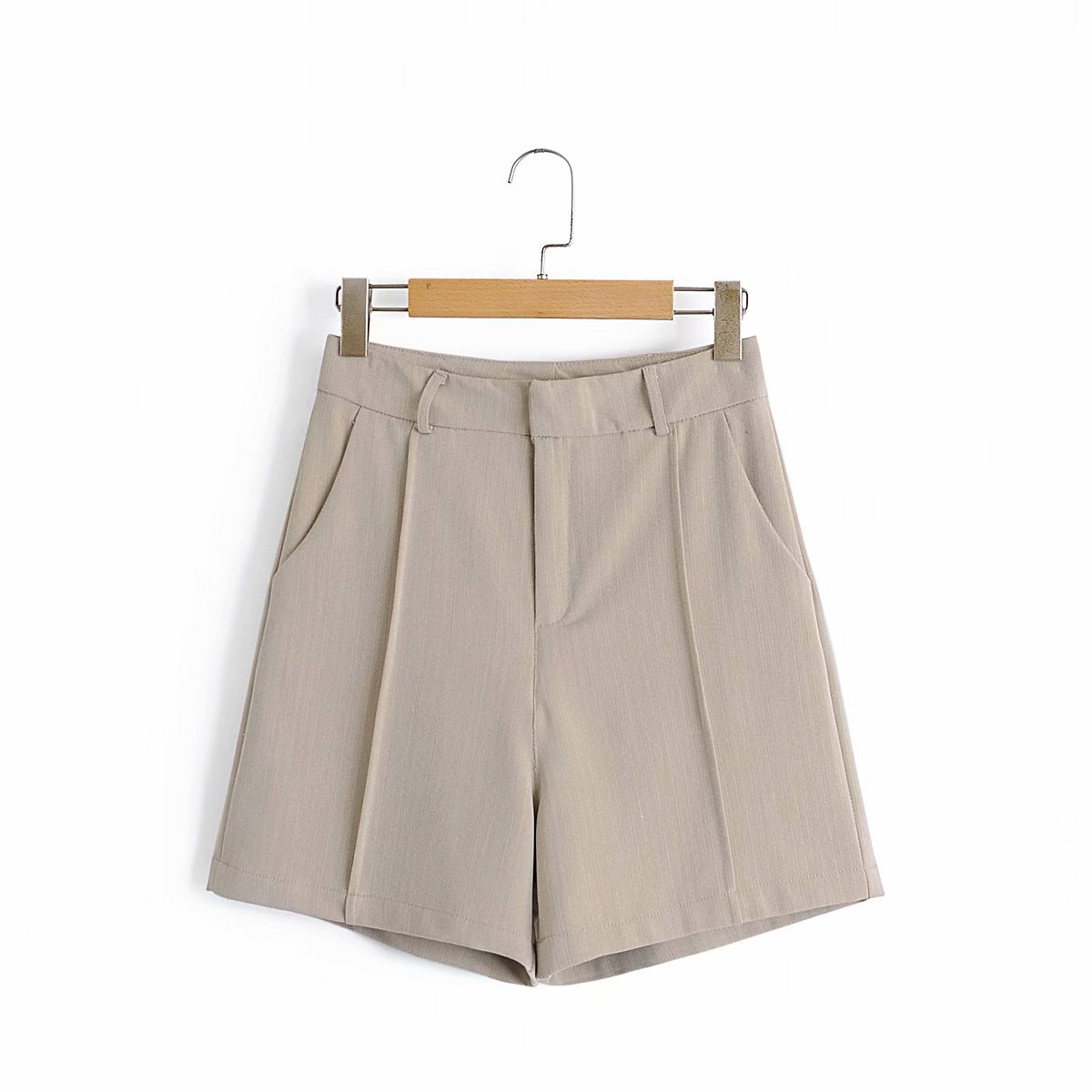 Title 2, Pantaloncini TRAF da donna Chic con tasche, sti...