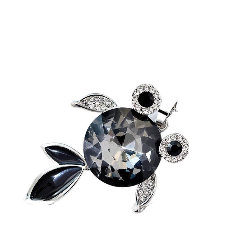 Simple Temperament Lucky Fish Necklace Female Personality Wild Sweater Chain