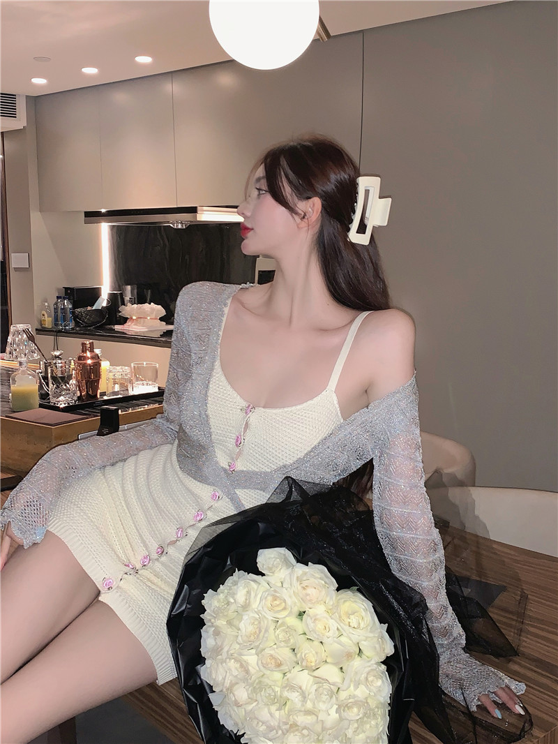 Pure Desire Wind Bag Hip Skirt Thin Knit Sweater