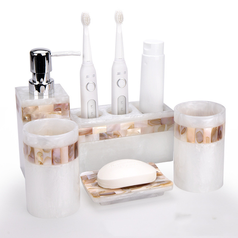 Five piece bathroom set