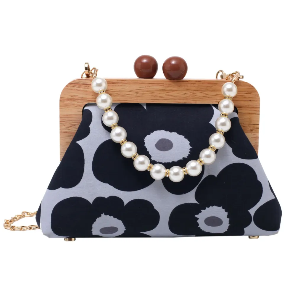 Chain Messenger Bag Pearl Portable Fashion One Shoulder Small Square Bag - Black