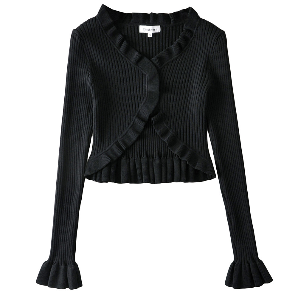 Park Xiurong The Same Black Short Knit Top With Wood Ears