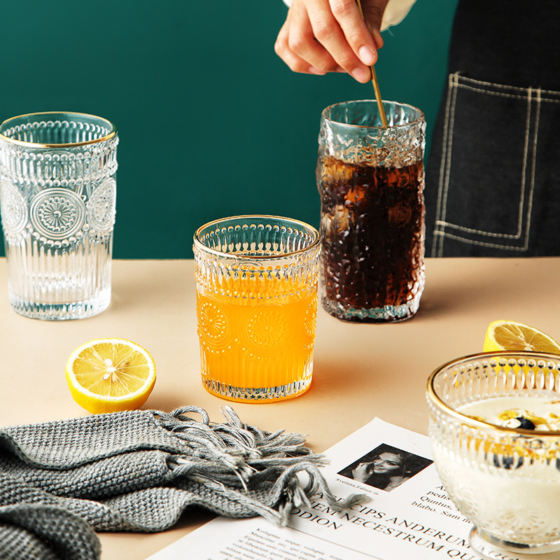 Title 5, Japanische Glaskaffeetasse mit Baum-Muster und ...