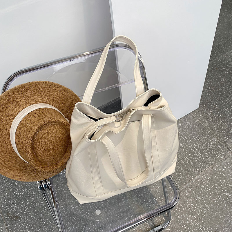 Simple And Versatile Spring Single Shoulder Bag Soft