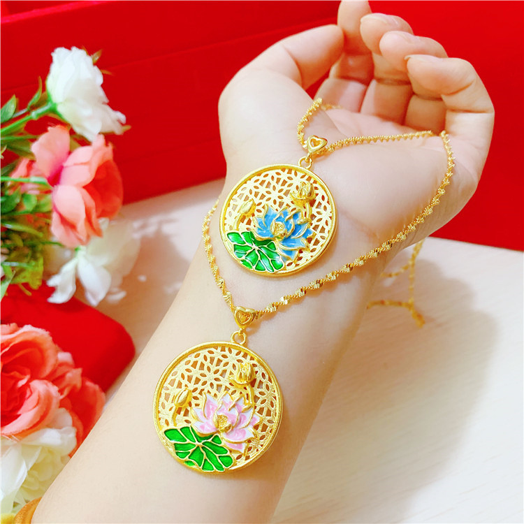 Flower Good Moon Round Gold-plated Necklace Sand Gold