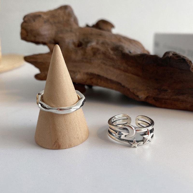 Korean Version Of S925 Silver Star And Moon Ring Female Retro Plain Circle Twist