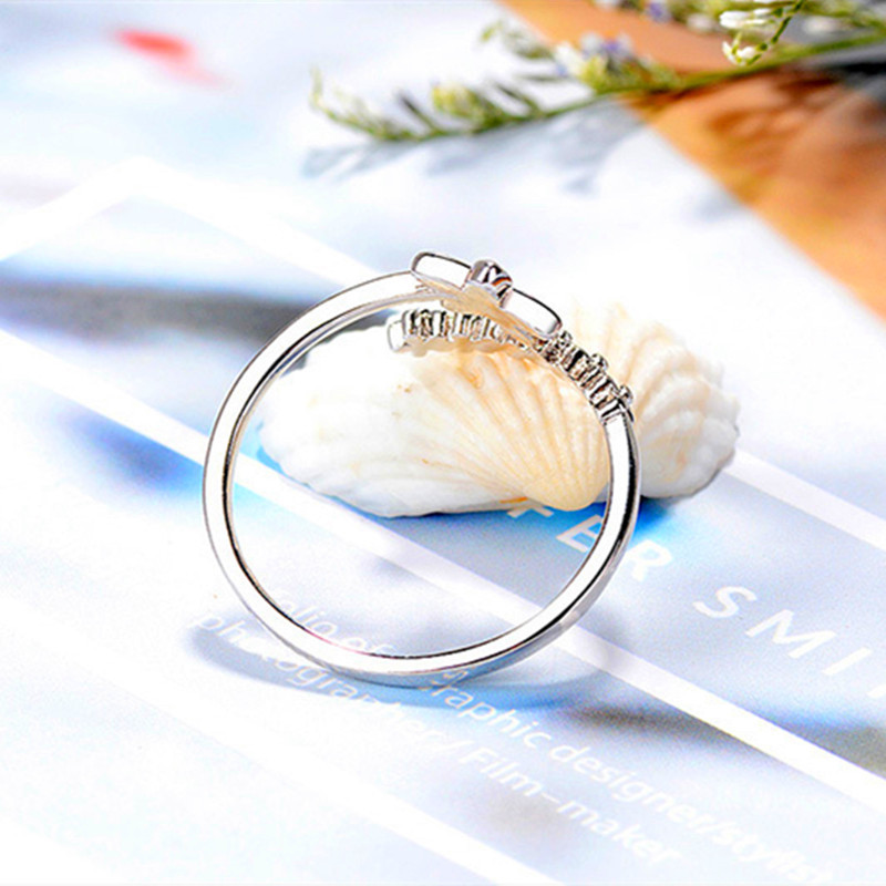 Simple Sen Department Floret Leaf Ring