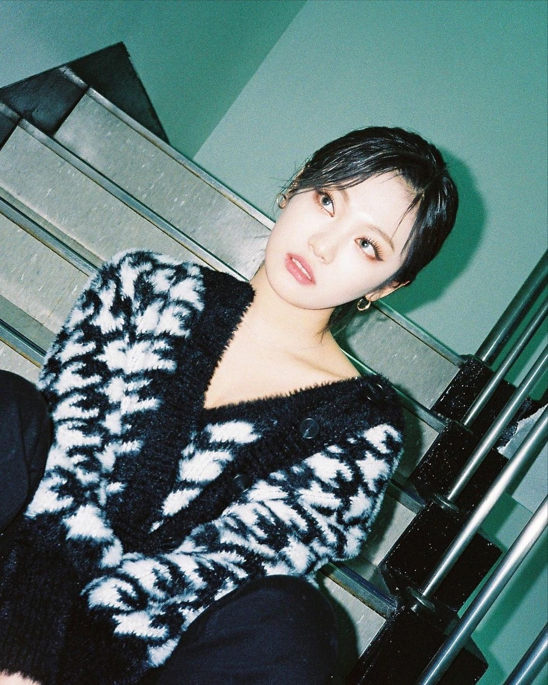 Color Block Houndstooth Short Sweater Knitted Cardigan Suspenders Two-piece Women