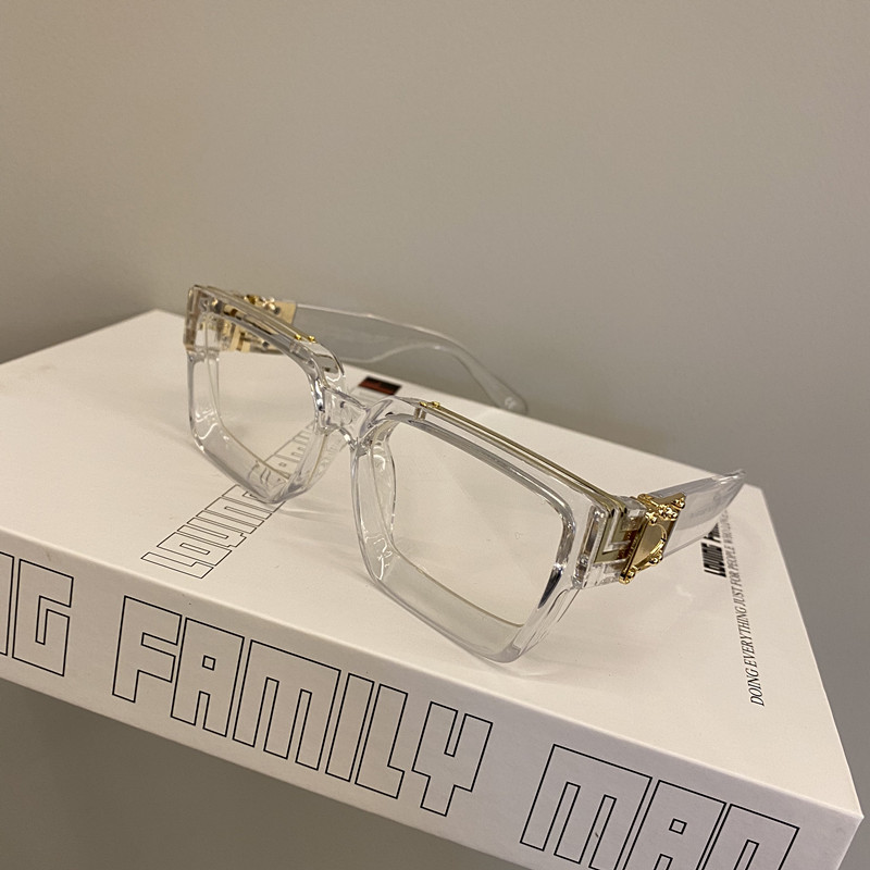 Title 2, Hipster Retro Hip-hop Street Shooting Glasses