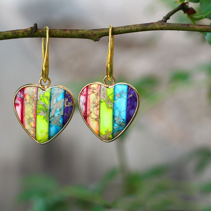Vintage Bohemian Earrings, Colorful Heart-shaped Earrings, Fashionable And Colorful Imperial Stone Material