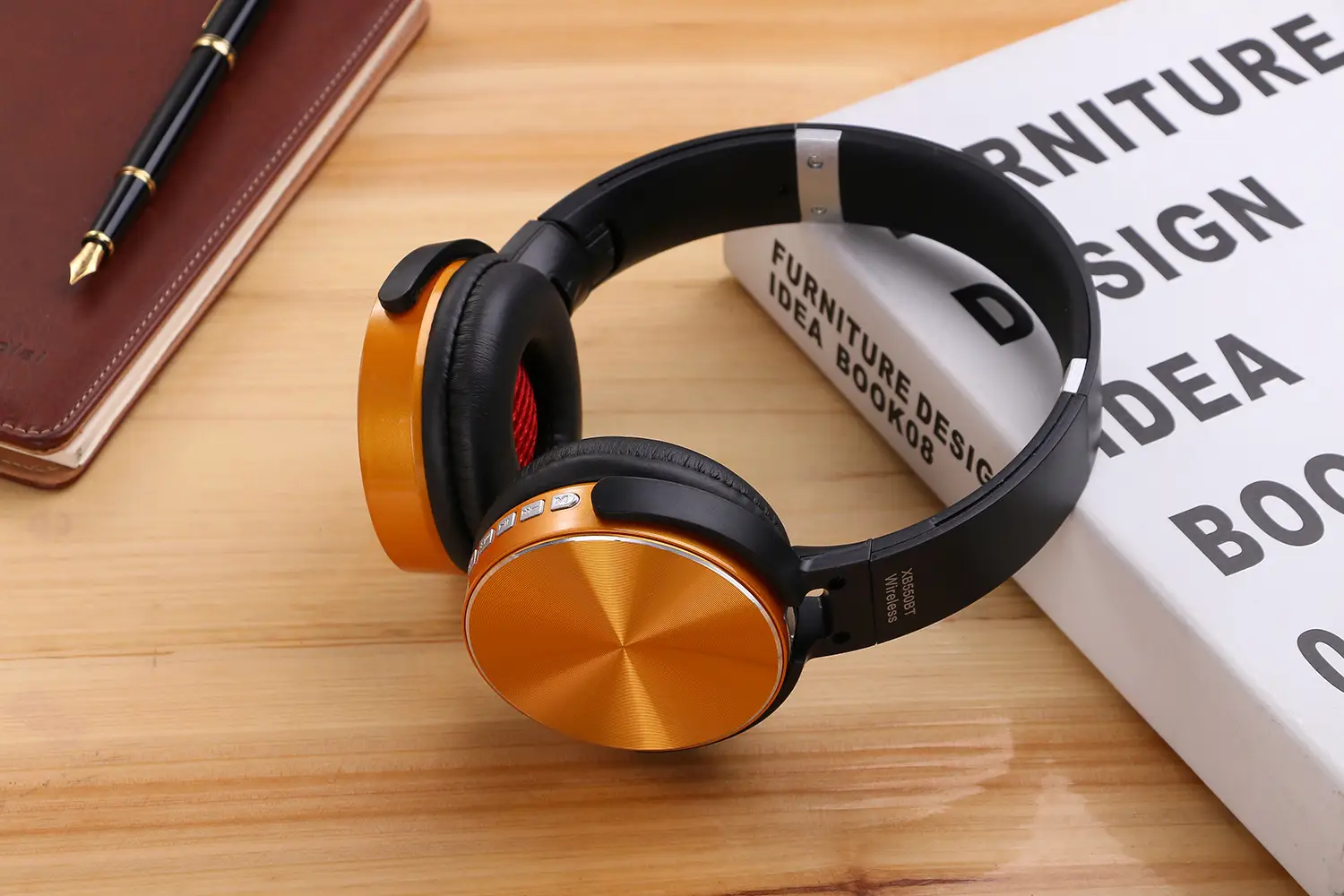 Subwoofer Stereo Sports Wireless Bluetooth Headset For Plug-In Cartoon