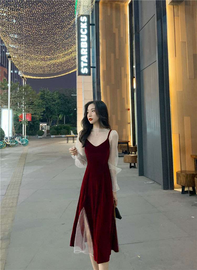 Base Shirt Velvet Suspender Skirt Two-Piece Dress