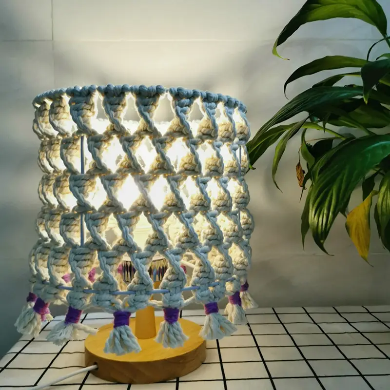 Nordic Style Hand-woven Table Lamp Decorative Lamp Bedroom Bedside Lamp Ethnic Bohemian Creative Lamp