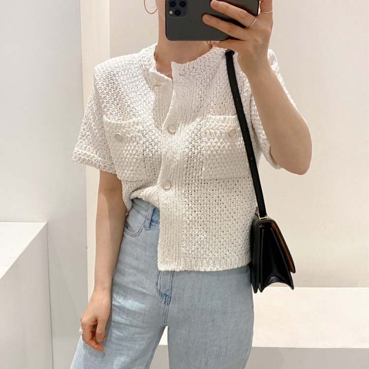 New Simple Round Neck Single Breasted Loose Solid Color Short Sleeved Sweater Women