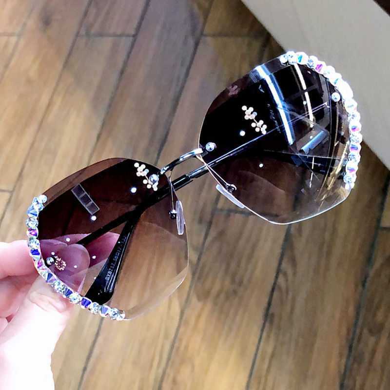 Diamond Studded Sunglasses Women Anti Sunglasses Women Fashion Round Face Driving Travel Glasses Korean Trend - Shop at LoveMi