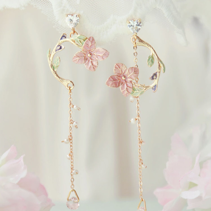 French Gentle Long Asymmetrical Pearl Earrings