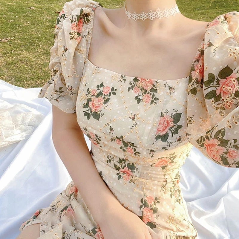 Square-Neck Puff-Sleeve Dress, picture 4 of 5