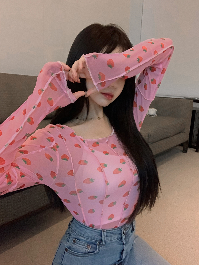 Strawberry Floral Sunscreen Long Sleeve Top