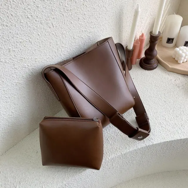 Large capacity Shoulder Winter Wild Retro Simple Messenger Tote Bag Brown - Shop at LoveMi