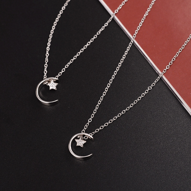 Design Sense Sweater Chain Short, Versatile And Simple Atmosphere