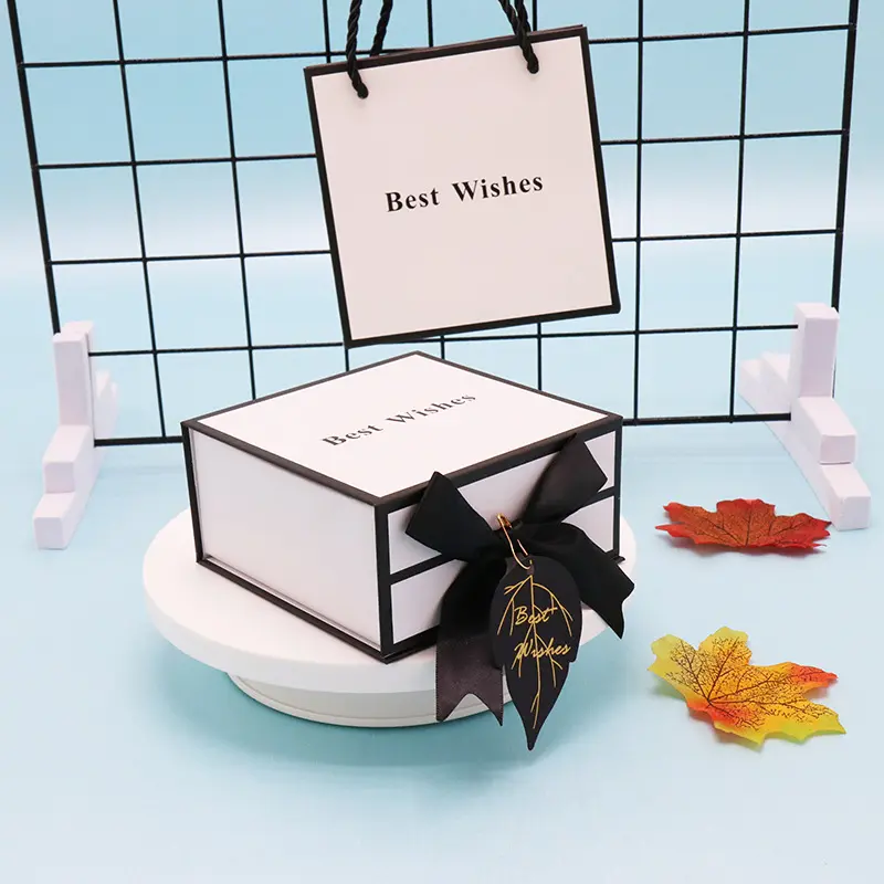 Clamshell Gift Box Lipstick Cosmetics White Packaging