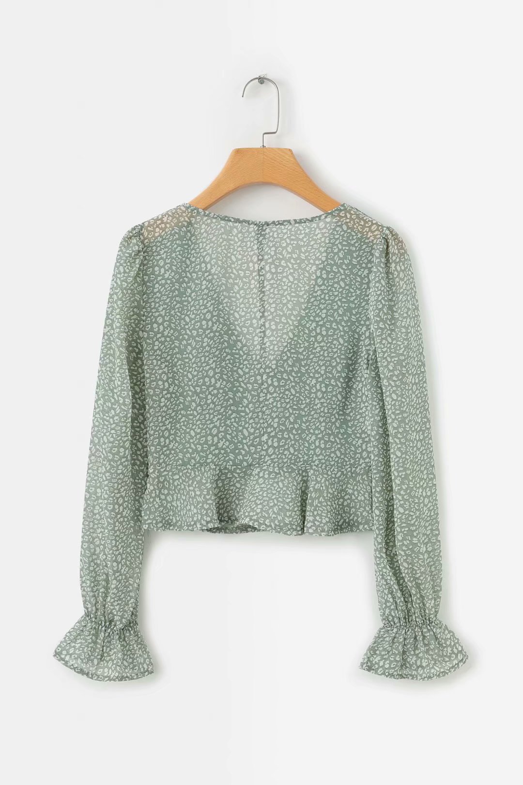 Loose And Thin French V-Neck Flared Sleeve Floral Crop Top