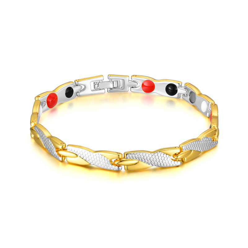 Men's Dragon Patterned Titanium Steel Bracelet