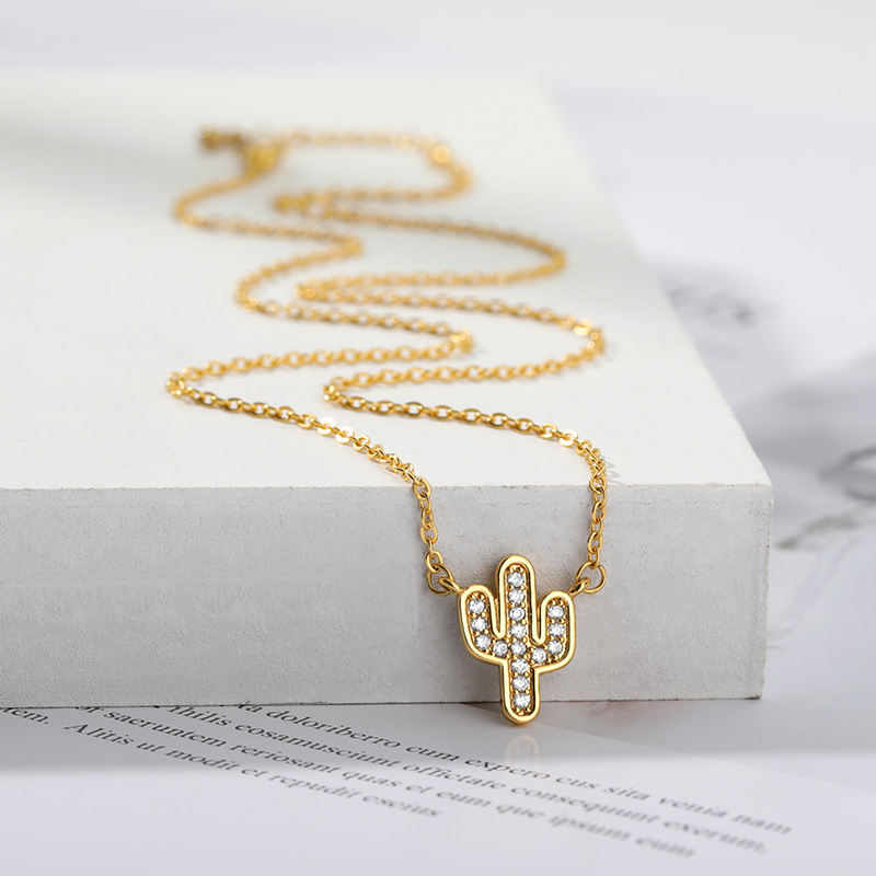Cactus zircon necklace European and American simplicity