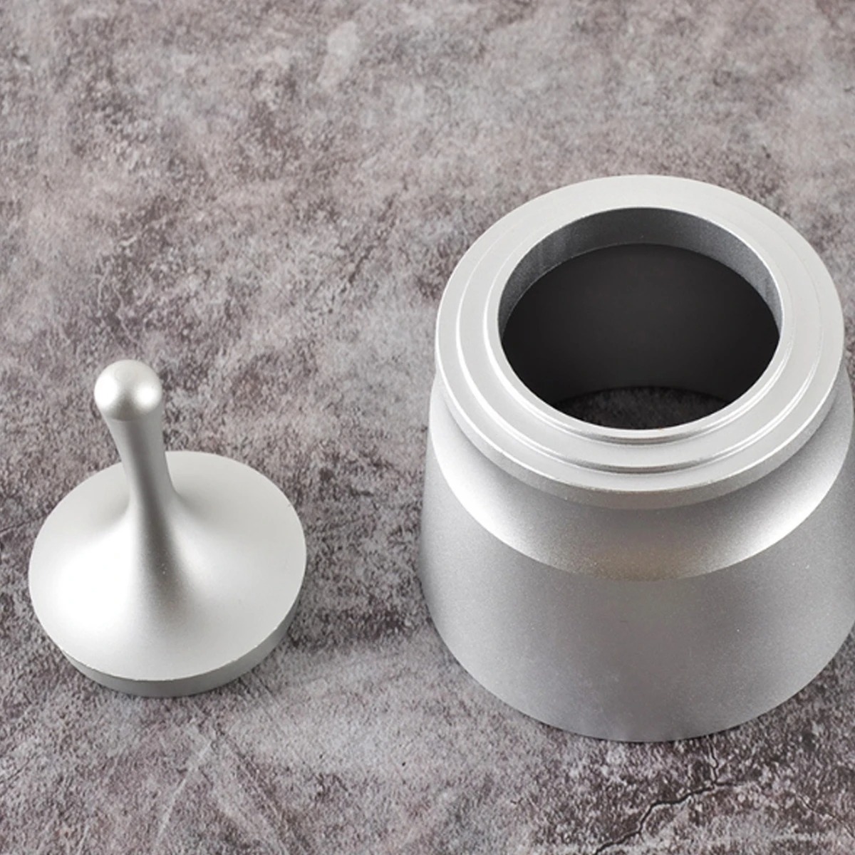 Title 6, New Coffee Machine Handle Cloth Powder Device