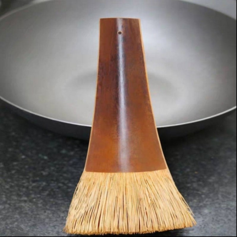 Title 6, Old-Fashioned Coconut Brush With Non-Stick Oil