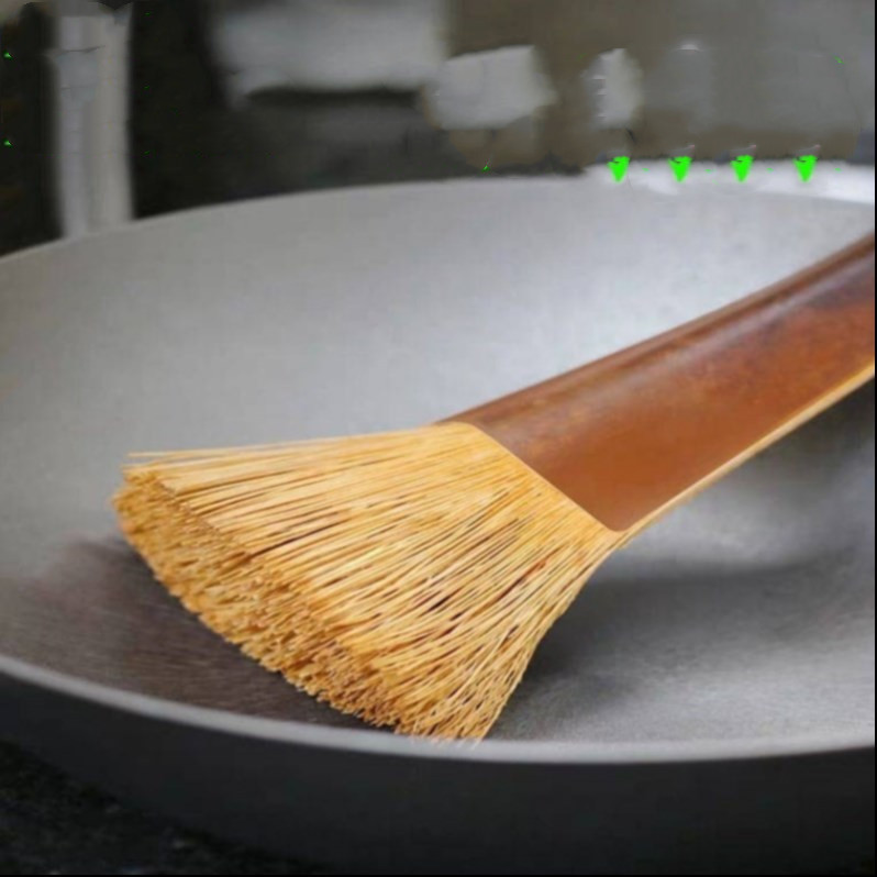 Title 5, Old-Fashioned Coconut Brush With Non-Stick Oil