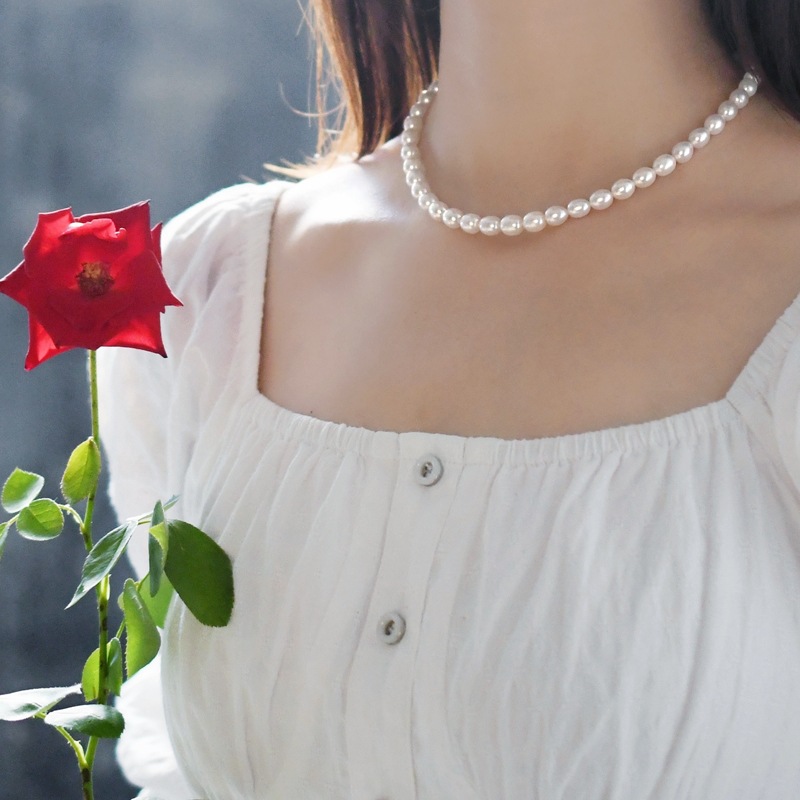 Simple Temperament White Freshwater Pearl Necklace
