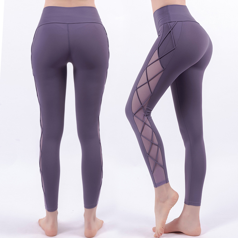 Title 7, Figurbetonte Yoga-Leggings mit hohem Bund und N...