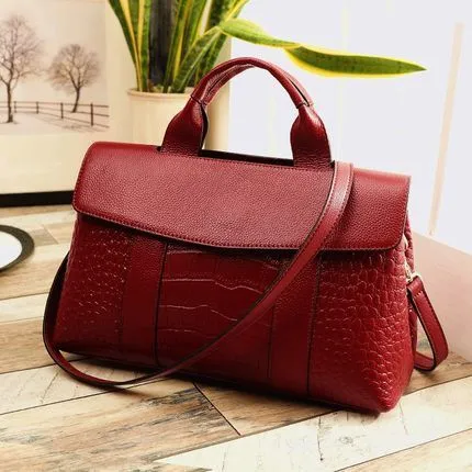 Leather Pattern Handbag Large Capacity Ladies Bag New European And American Fashion All match Messenger Shoulder Bag Red - Shop at LoveMi