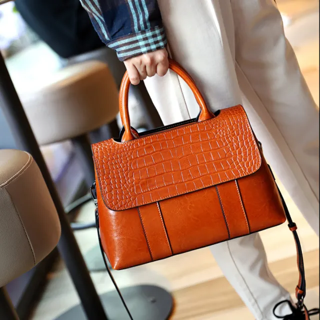 The New Spring And Summer Popular All Match European And American Large Capacity Leather Messenger Pure Leather Handbag Brown - Shop at LoveMi
