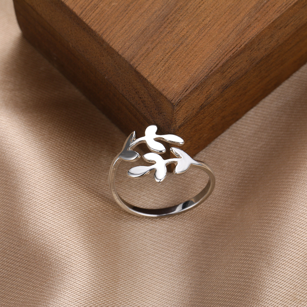 Korean Jewelry Industry Fashion Simple Olive Branch Leaf Female Finger Ring Ring Jewelry  Ring